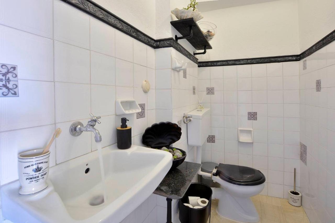 Vassiliki Town Suite Corfu  ภายนอก รูปภาพ